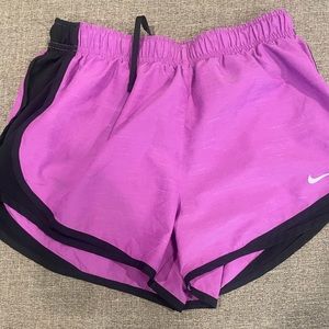 Nike Women's Dri-Fit Tempo Running Shorts